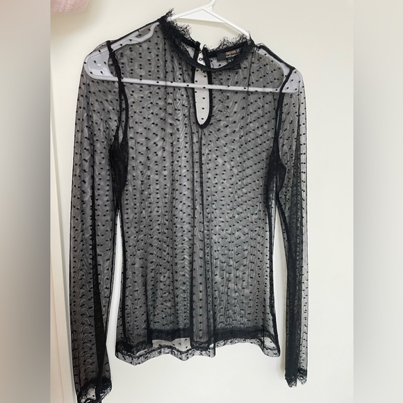 Forever 21 Top - Picture 1 of 2